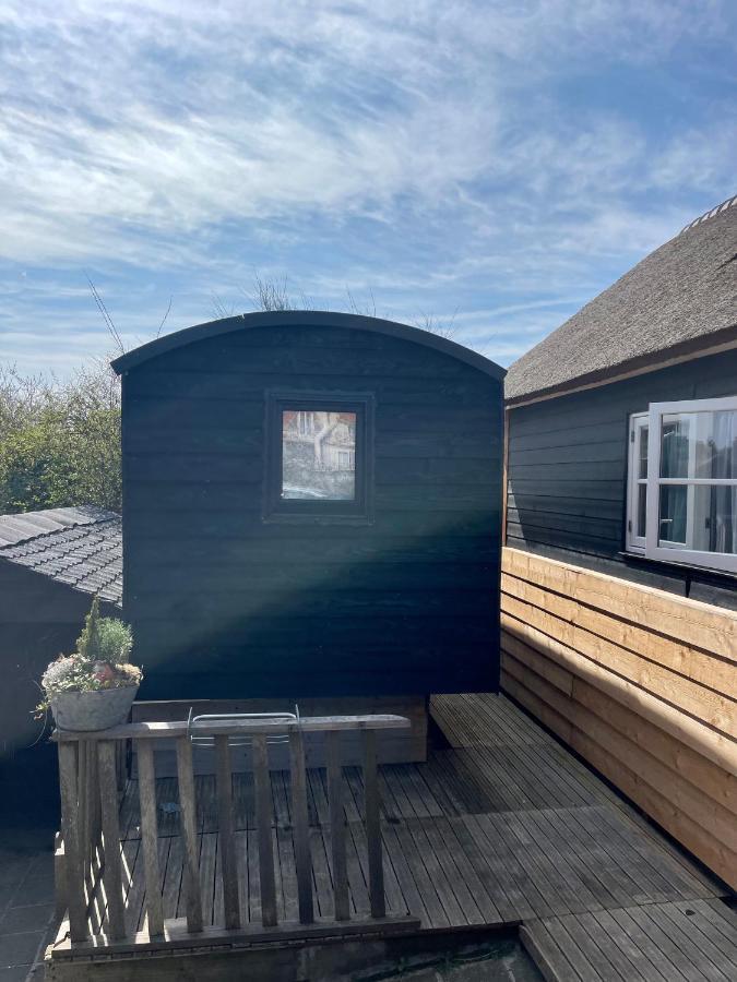 Pipowagen Aan Zee Apartment แบร์เกิน อาน ซี ภายนอก รูปภาพ